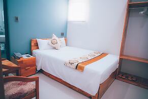 Hotel Tay Thi