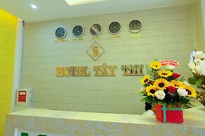 Hotel Tay Thi