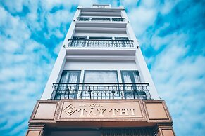Hotel Tay Thi