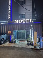 Swiss Motel