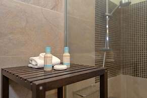 Luxury Villa Sea Seeker with Pool