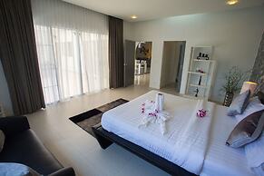 Blissful Tropical Stay at SeaLaVie Villa