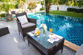 Blissful Tropical Stay at SeaLaVie Villa