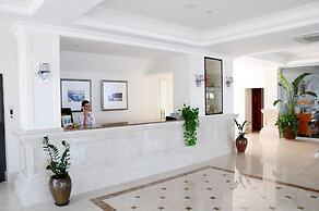 Denizkizi Hotel