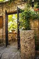 Kyrenia Palace Boutique Hotel