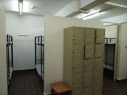 YHA Sze Lok Yuen Tai Mo Shan Youth Hostel