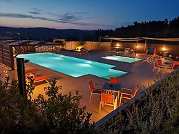 Aracelia Villas with private pools