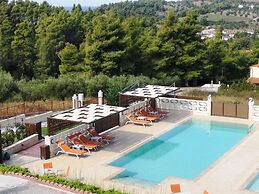 Aracelia Villas with private pools