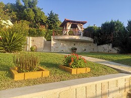 Aracelia Villas with private pools