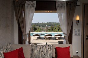 Aracelia Villas with private pools