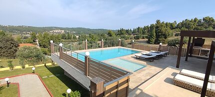 Aracelia Villas with private pools