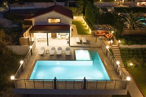 Aracelia Villas with private pools