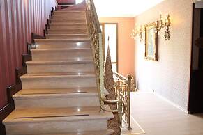 Bella View Art Boutique Hotel