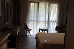 Bella View Art Boutique Hotel