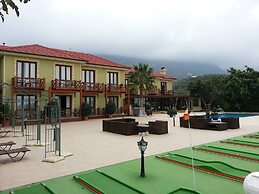 Bella View Art Boutique Hotel