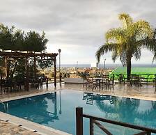 Bella View Art Boutique Hotel