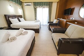 Riverside Garden Resort