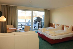 Strandhotel & Restaurant Mirow