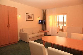 Strandhotel & Restaurant Mirow