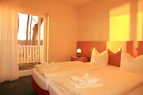 Strandhotel & Restaurant Mirow