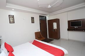 Capital 0 18693 Hotel Levanti