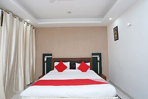 Capital 0 18693 Hotel Levanti