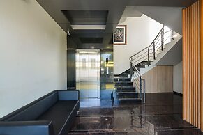 OYO Flagship 19307 Hotel Season Choice