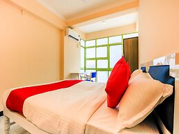 OYO 776 Royal Heritage