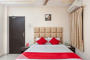 Edition O 30033 Almas Chennai High Court