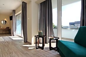 Maison 66 Riviera Hotels