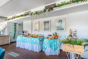 Maison 66 Riviera Hotels