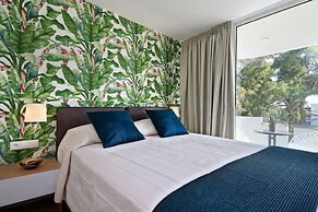 Maison 66 Riviera Hotels