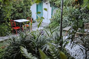 Snooze Guesthouse Yogyakarta - Hostel