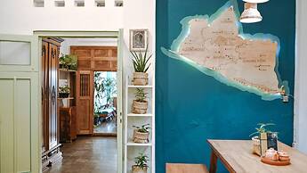 Snooze Guesthouse Yogyakarta - Hostel