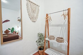 Snooze Guesthouse Yogyakarta - Hostel