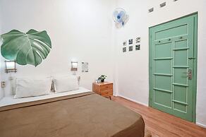 Snooze Guesthouse Yogyakarta - Hostel