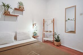 Snooze Guesthouse Yogyakarta - Hostel