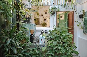 Snooze Guesthouse Yogyakarta - Hostel