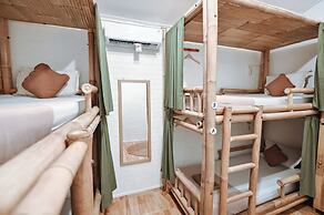 Snooze Guesthouse Yogyakarta - Hostel