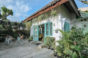 Snooze Guesthouse Yogyakarta - Hostel