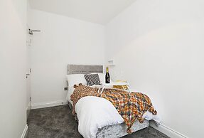 Haven Apartments at Eglantine Avenue