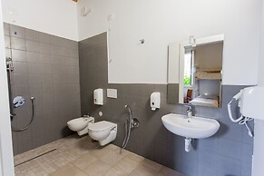 Student's Hostel Estense