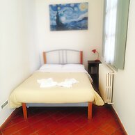 Student's Hostel della Ghiara