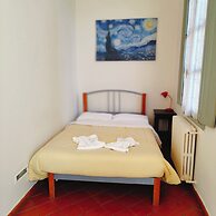 Student's Hostel della Ghiara