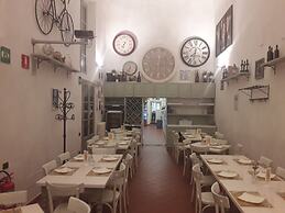 Student's Hostel della Ghiara