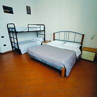 Student's Hostel della Ghiara