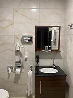Louis Hotels