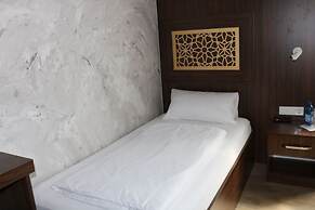 Louis Hotels