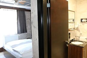 Louis Hotels