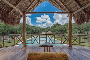 Seclusive & Relaxing villa in the jungle of Xpu-Ha by Happy Address